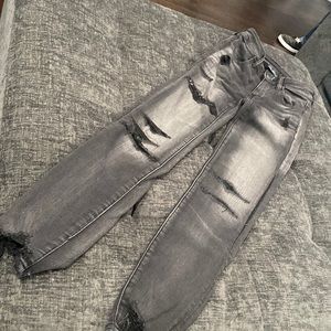 Cute distressed black/grayish jeans